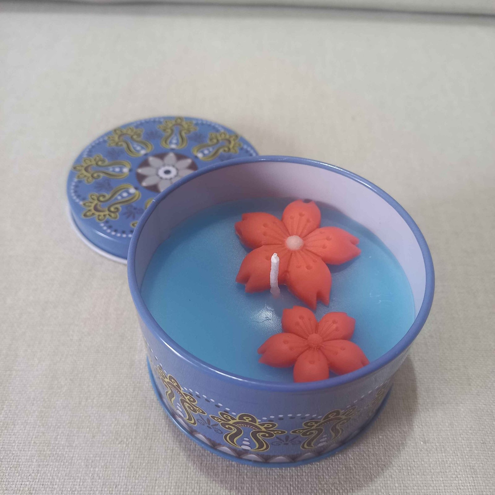 Designer tin jar candles 2